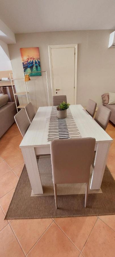 קאריני Casa Vacanza A 11 Km Dall'Aeroporto Di Palermo מראה חיצוני תמונה